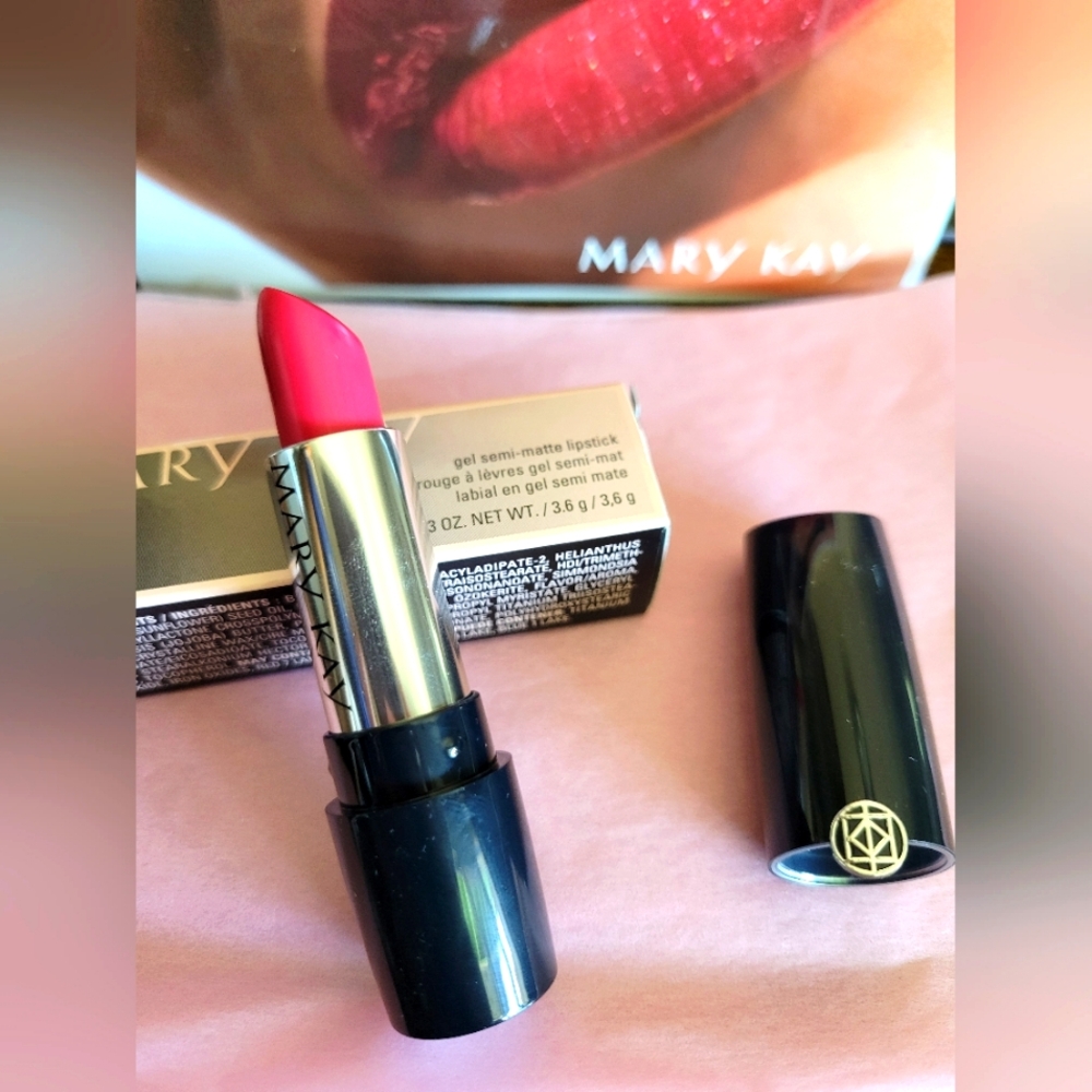 Mary Kay Gel Semi-Matte Lipstick-Powerful Pink